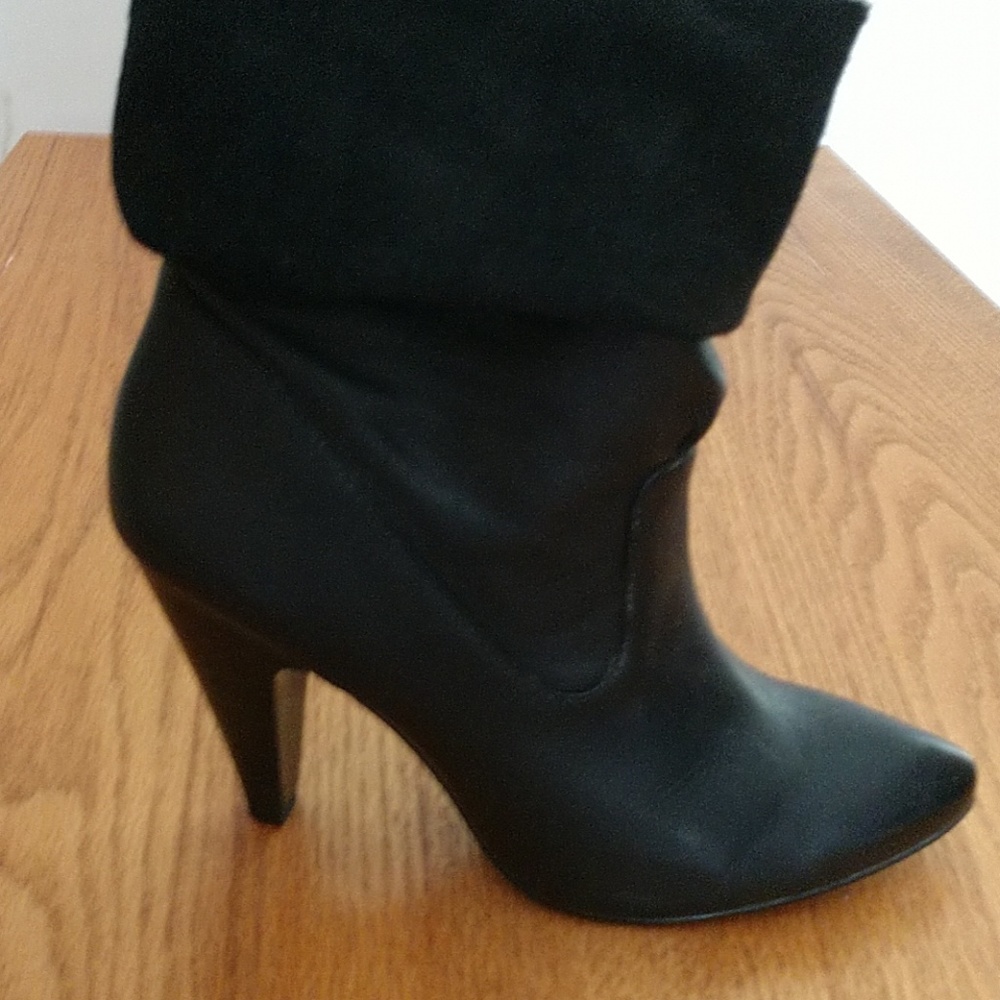 #6 Bcbgeneration Leather Cuff-Able Black. Leather… - image 3